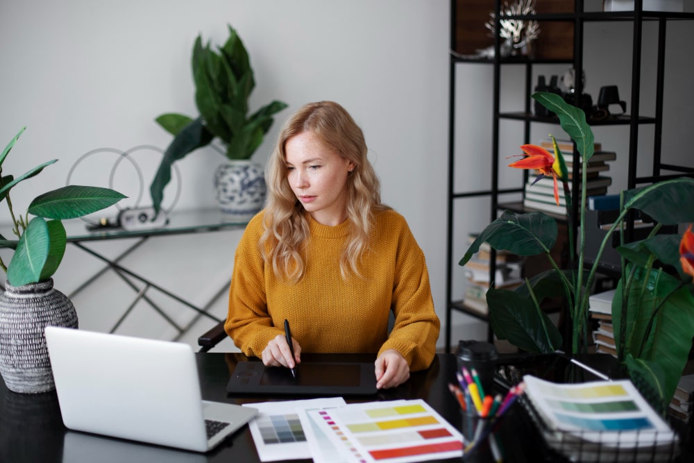 graphic designer services in uk
